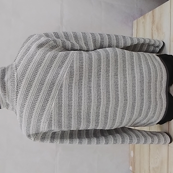 Merrell Women's Cowl Neck Pullover 4850p - Picture 2 of 5